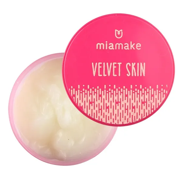 Velvet Skin Mia Make